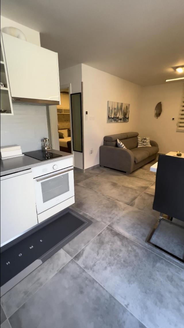 Mandy Apartman Baška Esterno foto
